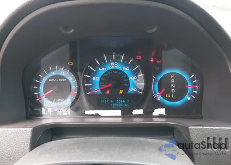 2010 Ford Fusion Sel z USA, uszkodzony, nr VIN 3FAHP0JAXAR334212